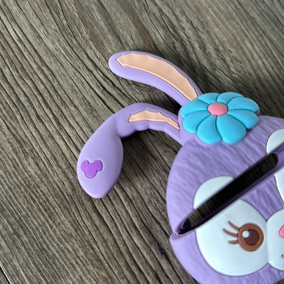 Disney Stella Lou Air Pod Pro Silicone Case - Picture 3 of 5
